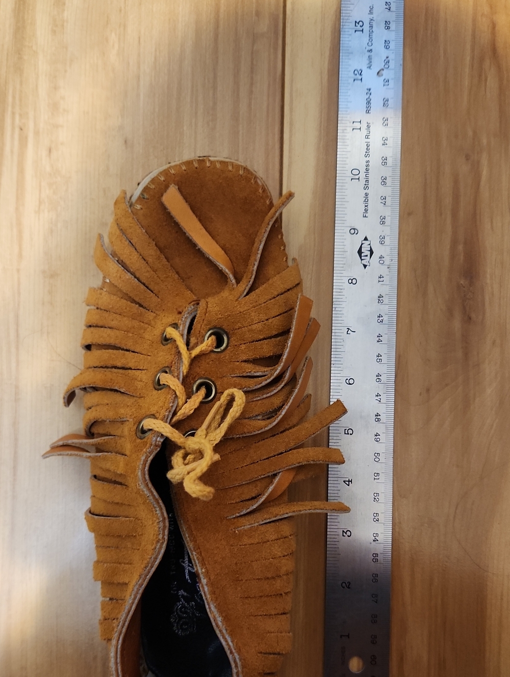 Vintage Canadian Leather Fringe Moccasins - Picture 10 of 13